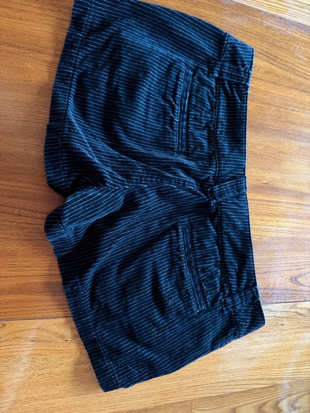 O'Neill Black Pinstriped Velvet Shorts - Picture 3 of 3
